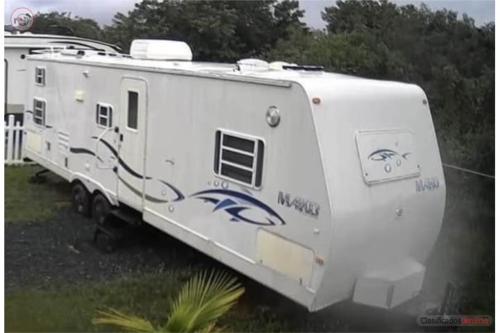 Camper 32 pies