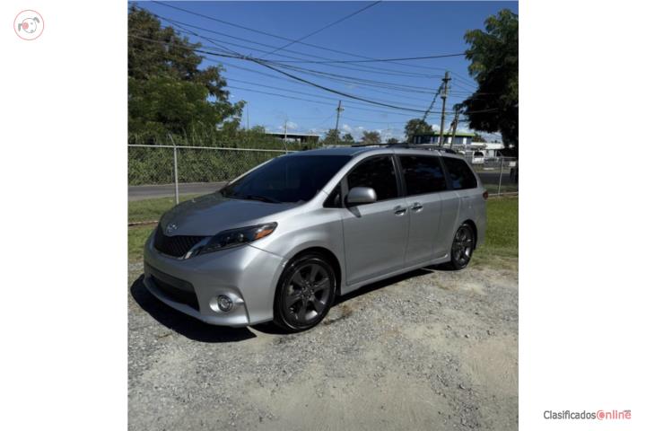 TOYOTA SIENNA SPORT GANGA