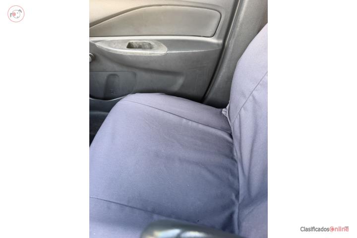 Toyota yaris 2008