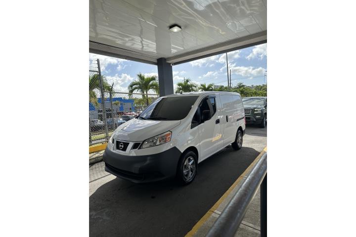 Nissan NV de Carga del 2017