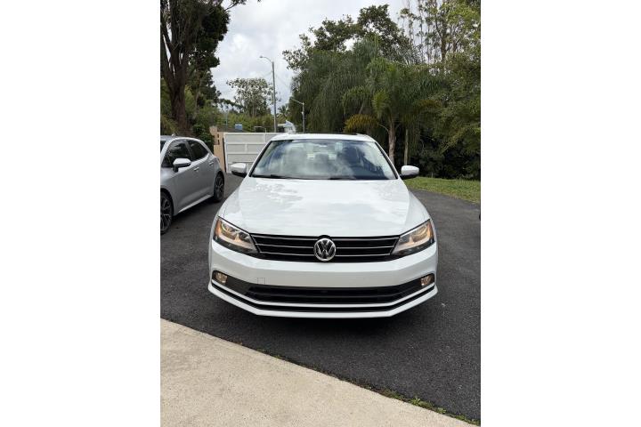 2016 Volkswagen Jetta 1.8T SEL