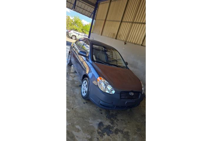 Hyundai Brio del 2010