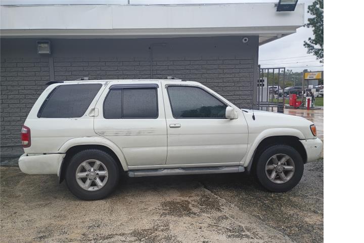Nissan Pathfinder del 2004