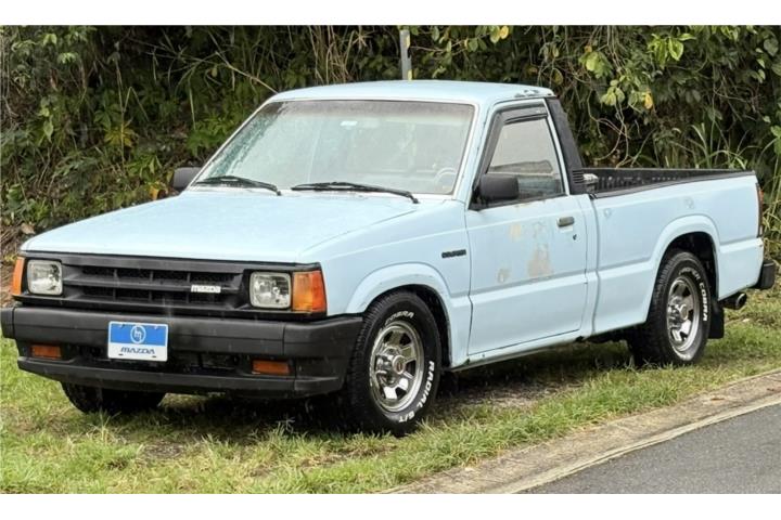 Mazda B2000 del 1986