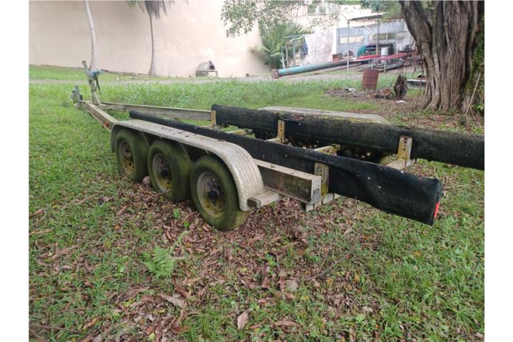 TRAILER PARA BOTES DE 30 a 35 PIES