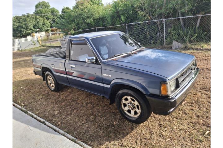 Mazda B2200 del 1989
