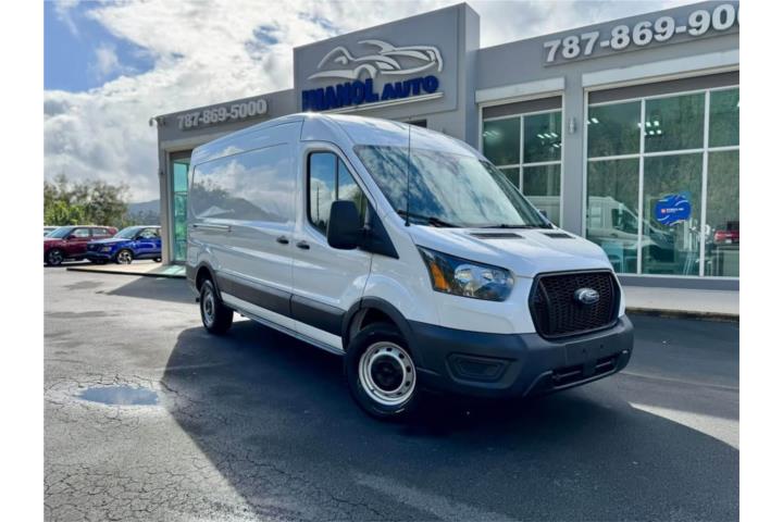 Ford Transit Cargo Van del 2023