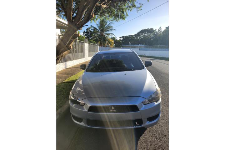Mitsubishi Lancer del 2011