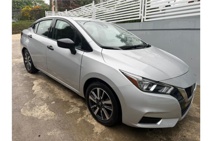 Nissan Versa del 2021