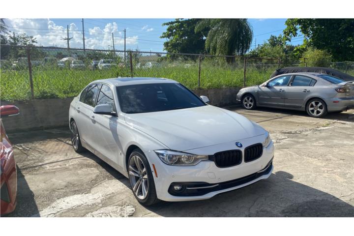 BMW 330e del 2017