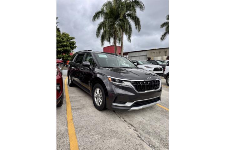Kia Carnival LX 2024