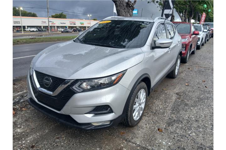 Nissan Rogue Sport del 2022