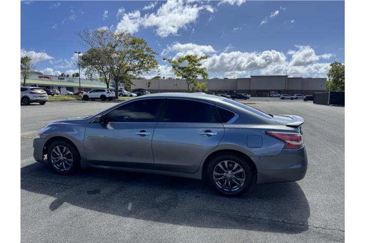 Nissan Altima del 2015