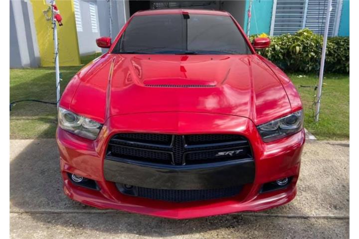 Dodge Charger del 2012 SRT8