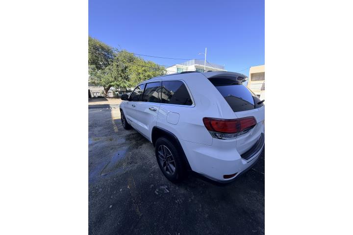 Jeep Grand Cherokee Limited 2020