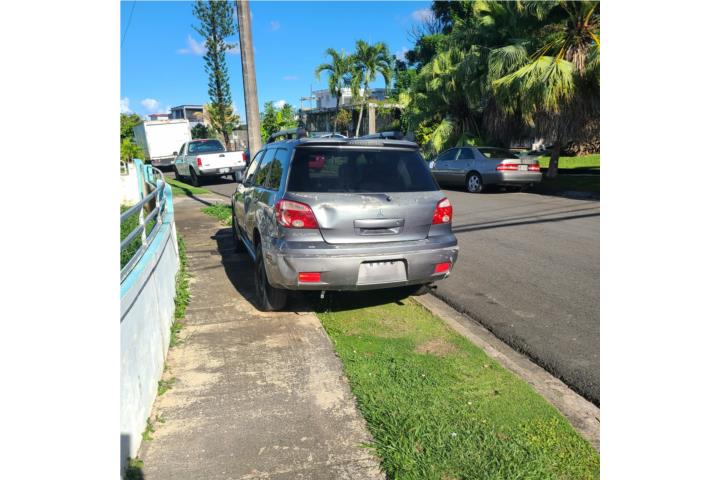 Mitsubishi Outlander del 2004