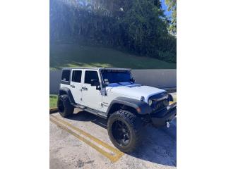 Jeep Puerto Rico Jeep 4 puertas equipado excelente condiciones