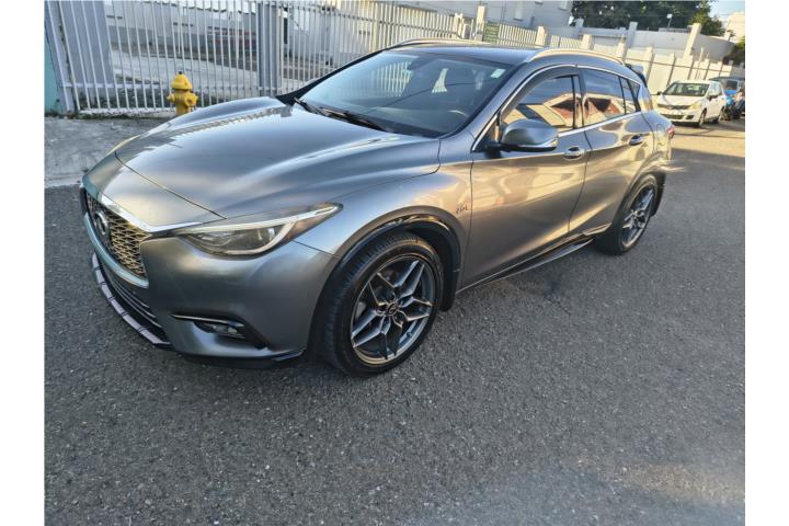 Infiniti QX30 L del 2017