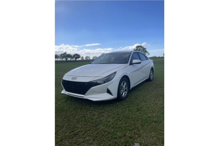 Hyundai Elantra del 2023