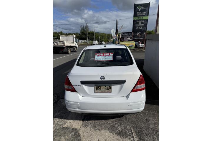 Nissan Versa del 2010