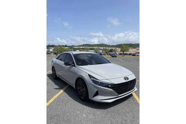 Hyundai Elantra del 2022