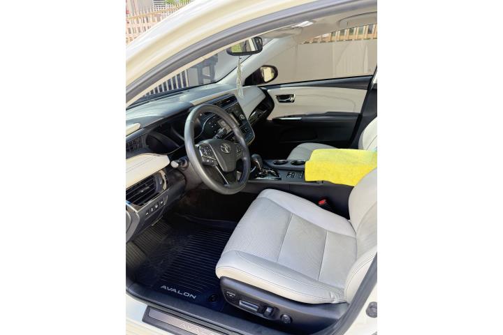 Toyota Avalon del 2015