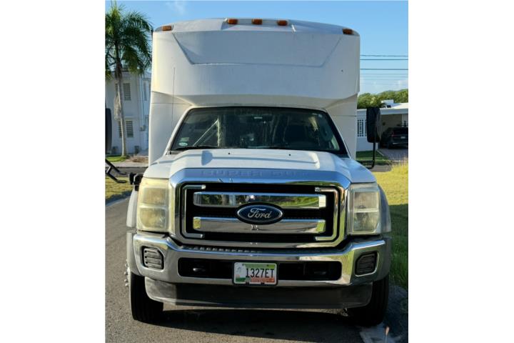 Ford F-550 del 2011