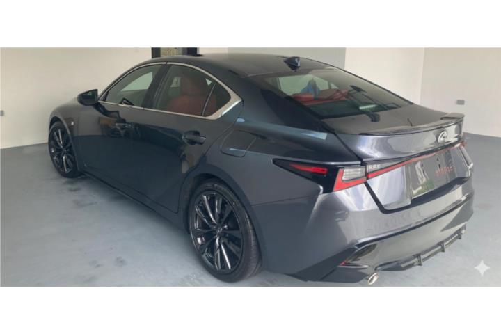 Lexus Lexus IS del 2024