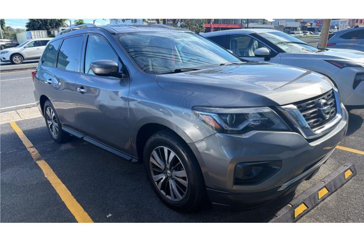 Nissan Pathfinder del 2017