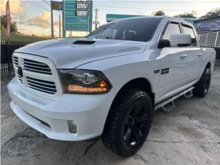 RAM Puerto Rico Ram box 1500 2017 4x4 poco millaje 24,999
