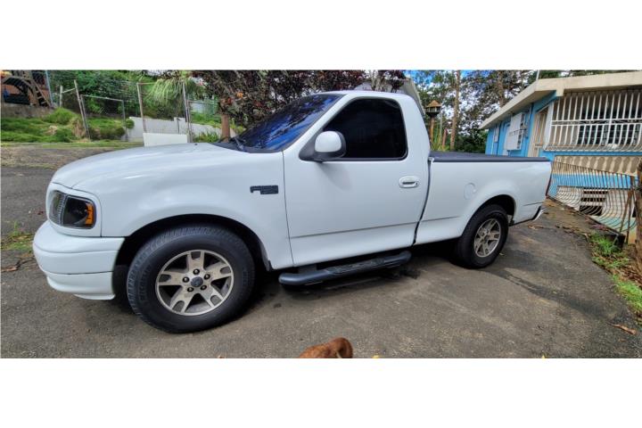 Ford F150 2003 Heritage Edition V6 4.2L