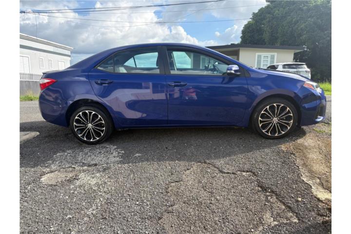 TOYOTA COROLLA S 2015 POCO MILLAJE