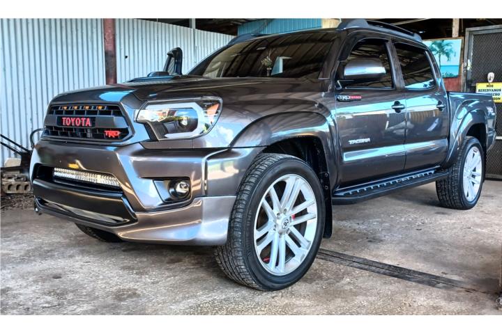 Toyota tacoma 2013 trd sport como nueva