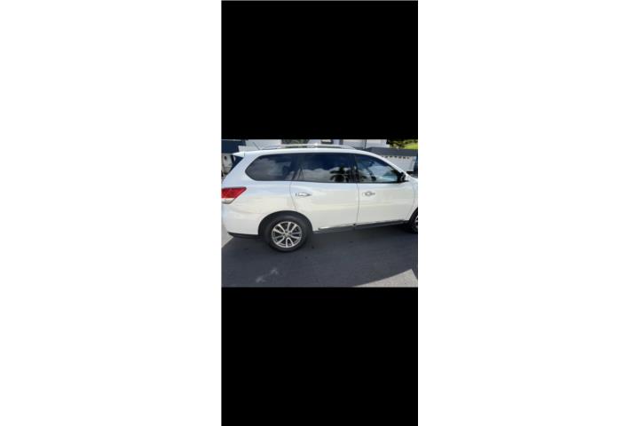 Nissan Pathfinder 2013