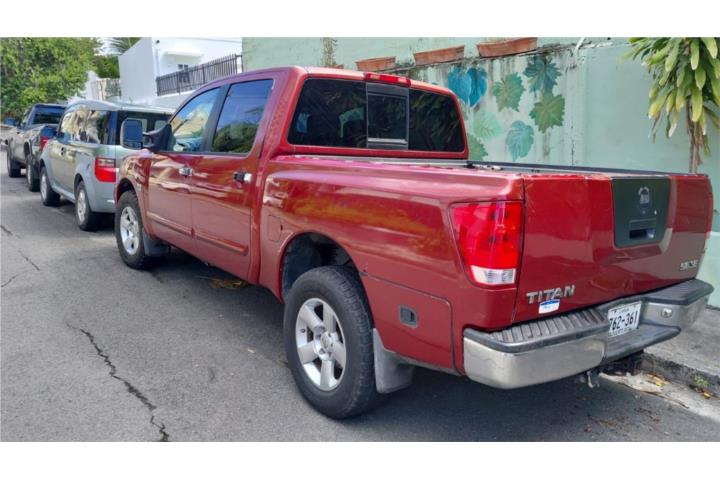 Nissan Titan del 2004