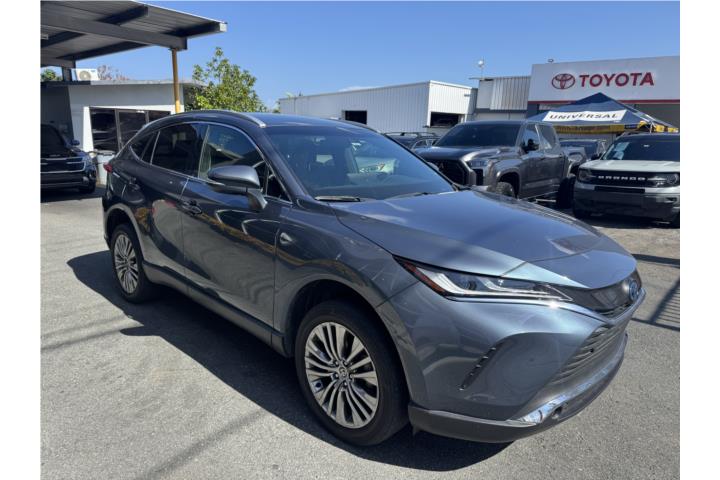 TOYOTA VENZA XLE 2022