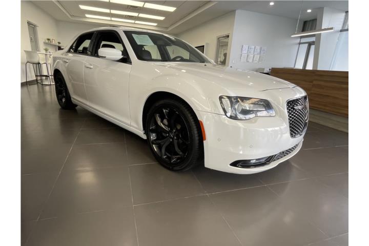 Chrysler 300 S 2022