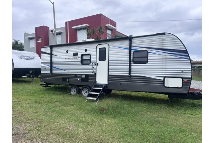 Forest River Avenger 28 pies