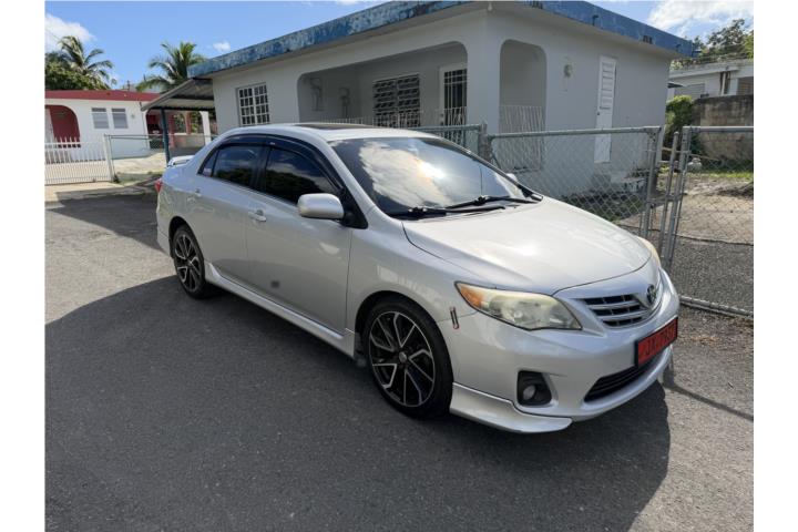 Toyota corrolla 2013 como nuevo