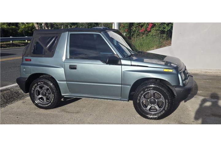 Geo Tracker 1996 -$8,500