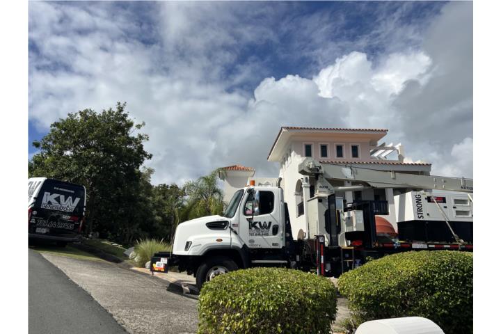 Grúa de Puntal Freightliner 2014 con Grúa Nacional 400B