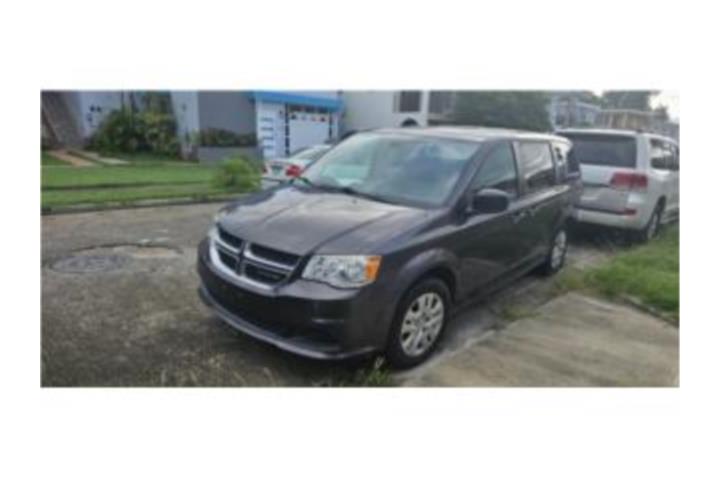 2019 Dodge Grand Caravan Gris