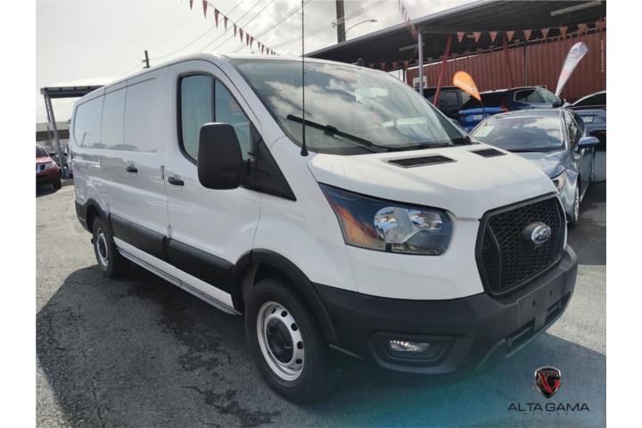 FORD TRANSIT CARGO VAN 2023