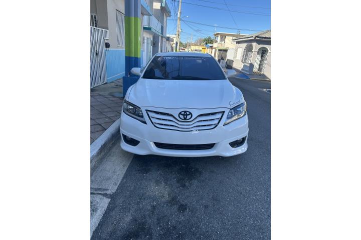 Toyota Camry 2010 todo al dia malvete