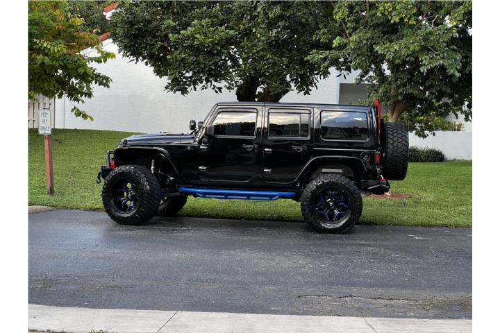 Jeep Wrangler 2013 Unico Dueño