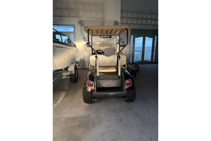 2022 E-Z-GO Gasoline Golf Cart