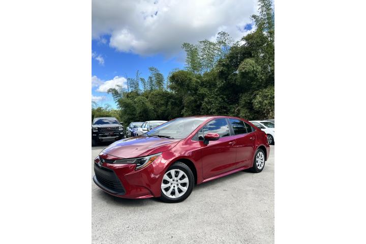 TOYOTA COROLLA 2023 SOLO 9731 MI LLAMA RUSH