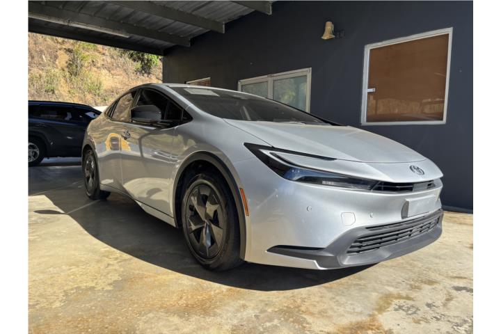 Toyota Prius 2023 Disponible