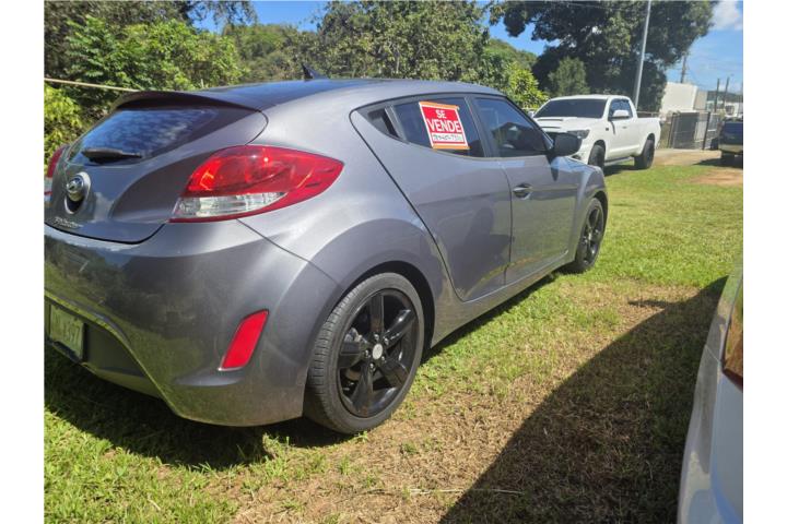 Hyundai Veloster 2015