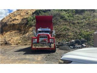 Equipo Construccion Puerto Rico Mack RD